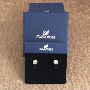 Swarovski Cindy Pierced Earrings